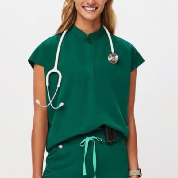 Figs Scrubs - Hunter Green - Picture 3 of 3